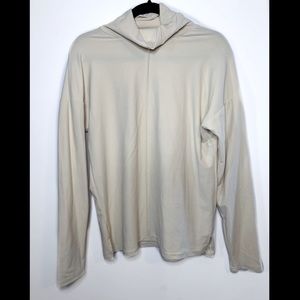 CREAM/TAN TURTLE NECK | SOFT AND WARM